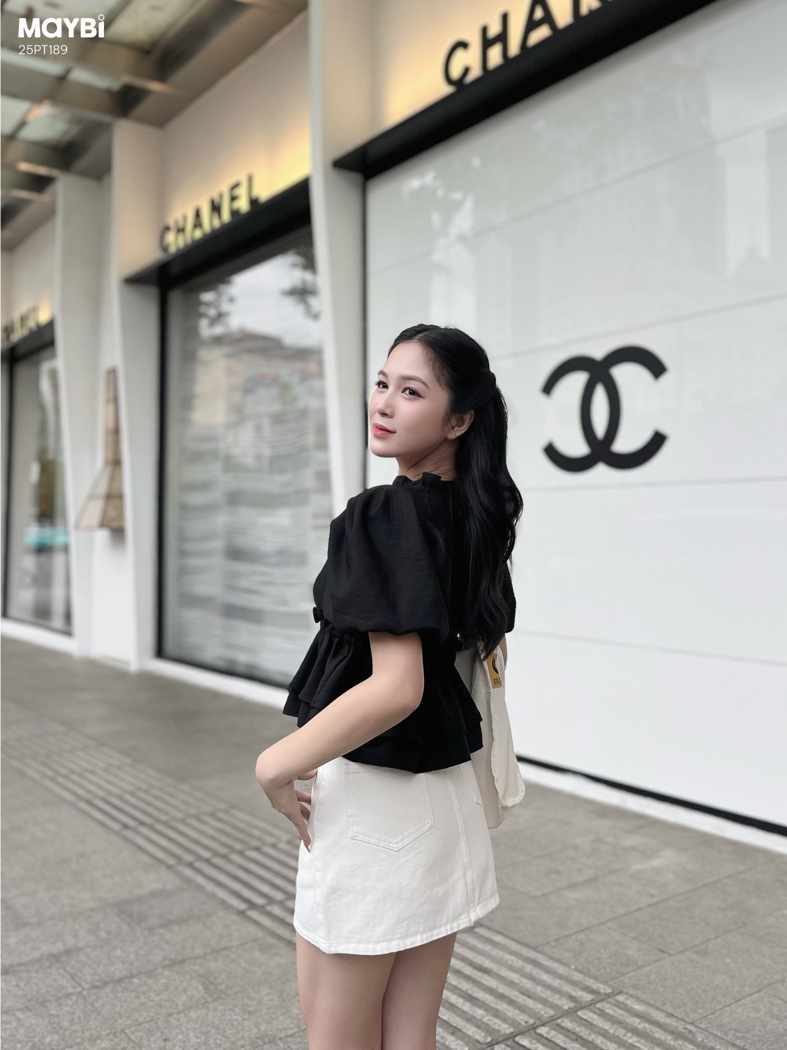 Áo kiểu tay bí phồng rút nhún eo