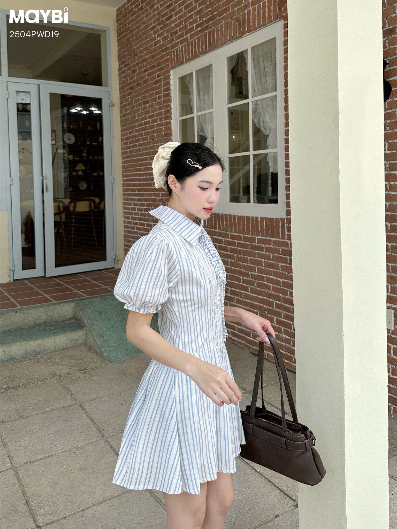 Đầm sơ mi ôm tùng xòe tay nhún phồng dáng mini