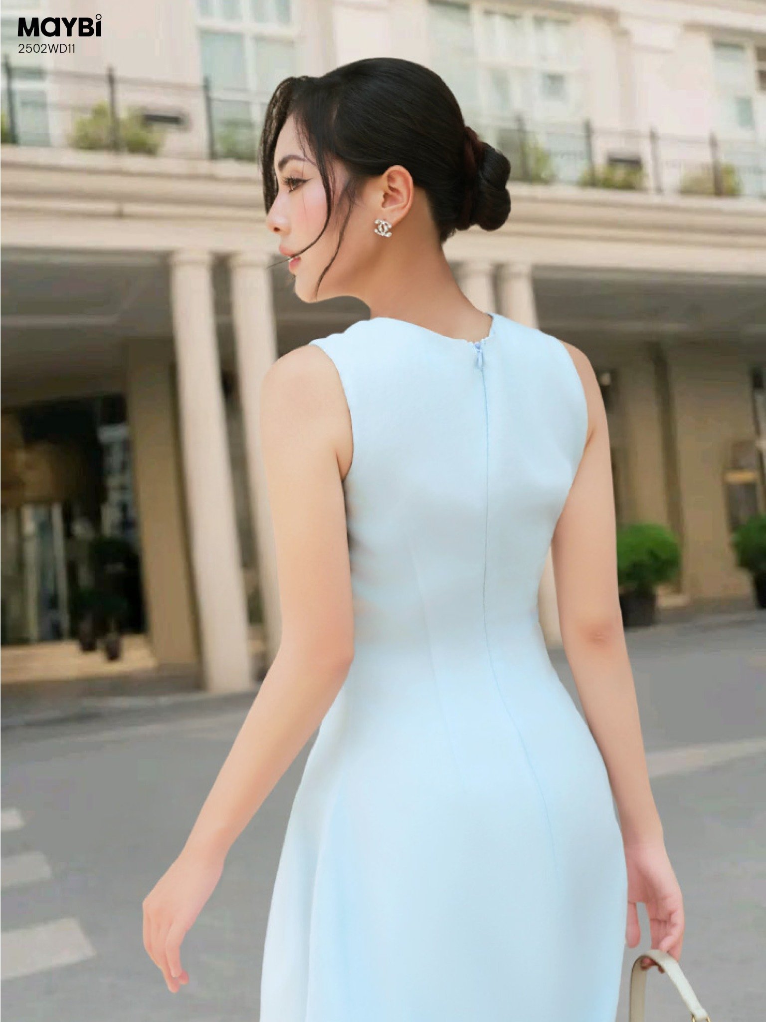 Đầm xòe tơ gân xanh xếp chéo ly dáng midi