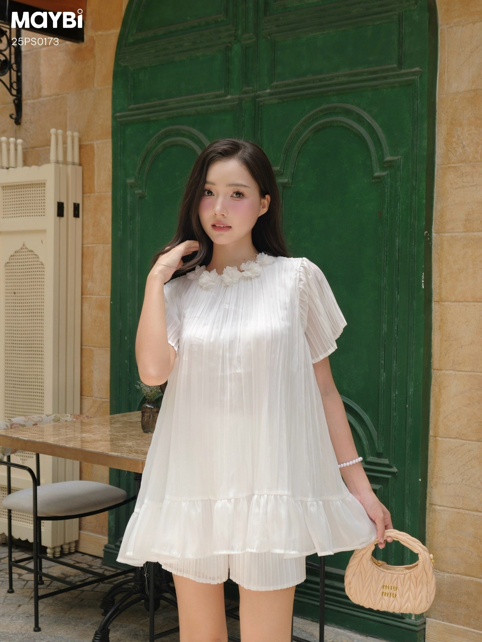 Set áo kiểu voan tơ ngắn tay chân váy xòe mini