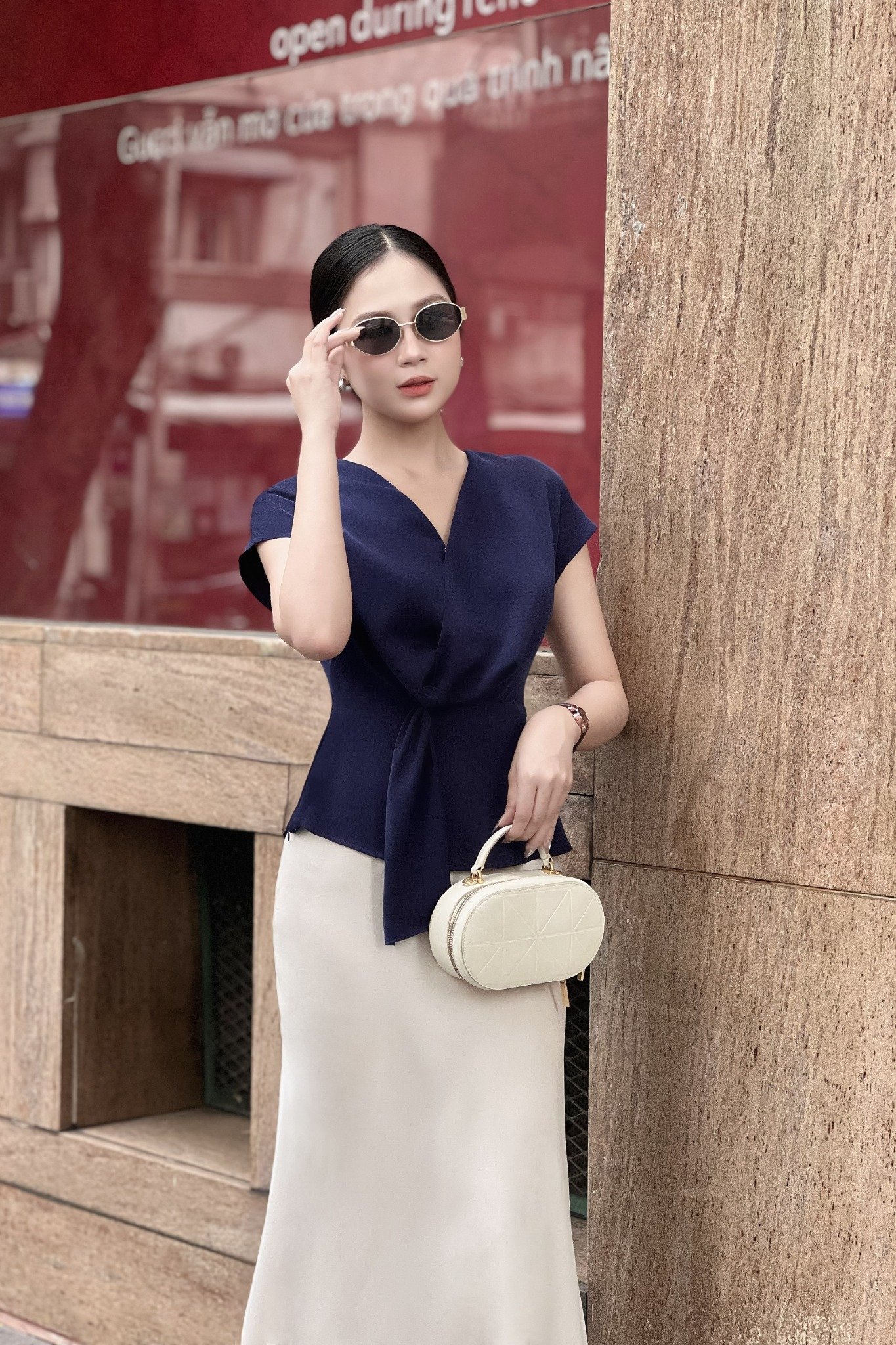 Áo kiểu nữ đắp tà lụa