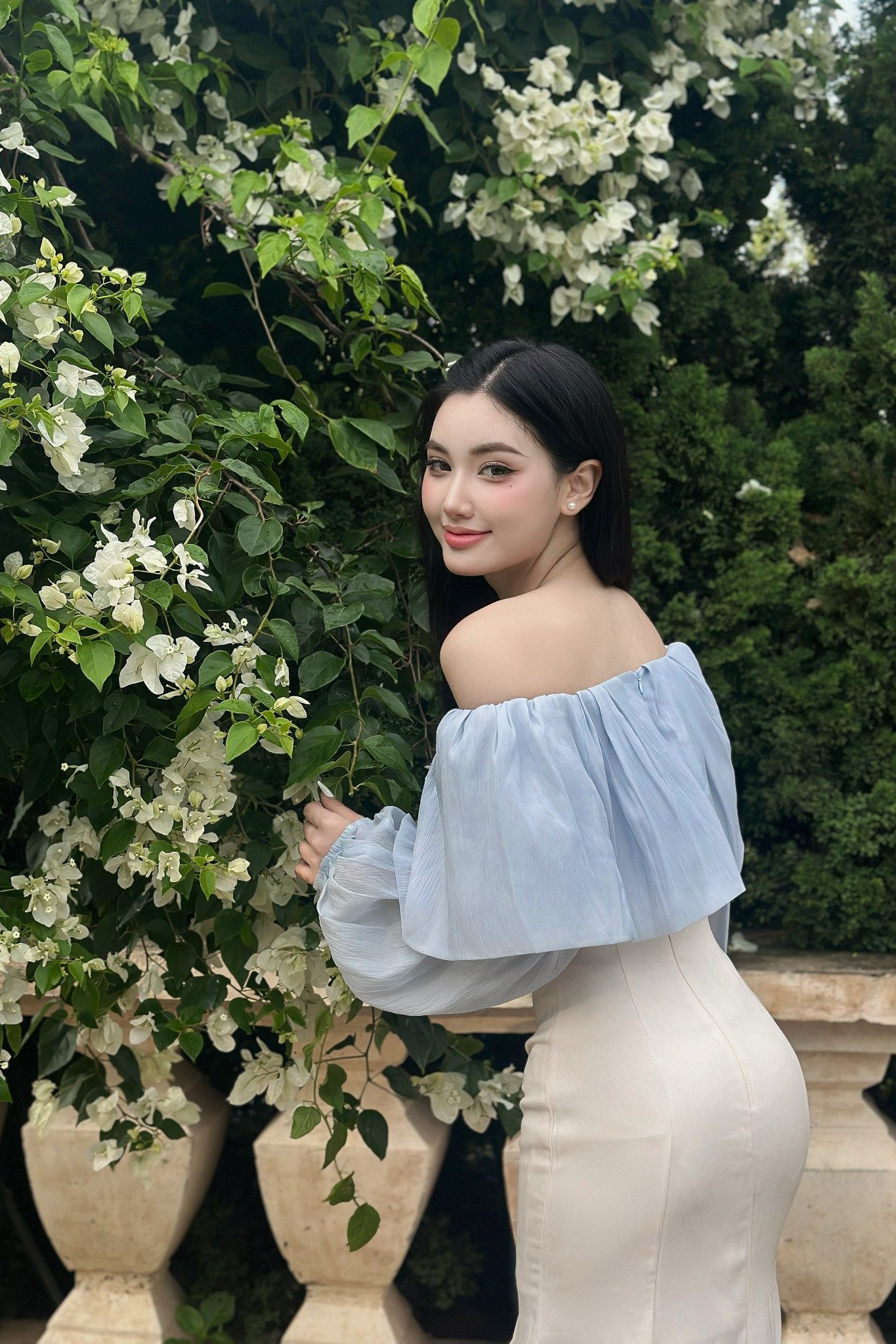 Chân váy đuôi cá cotton hàn kem dáng midi