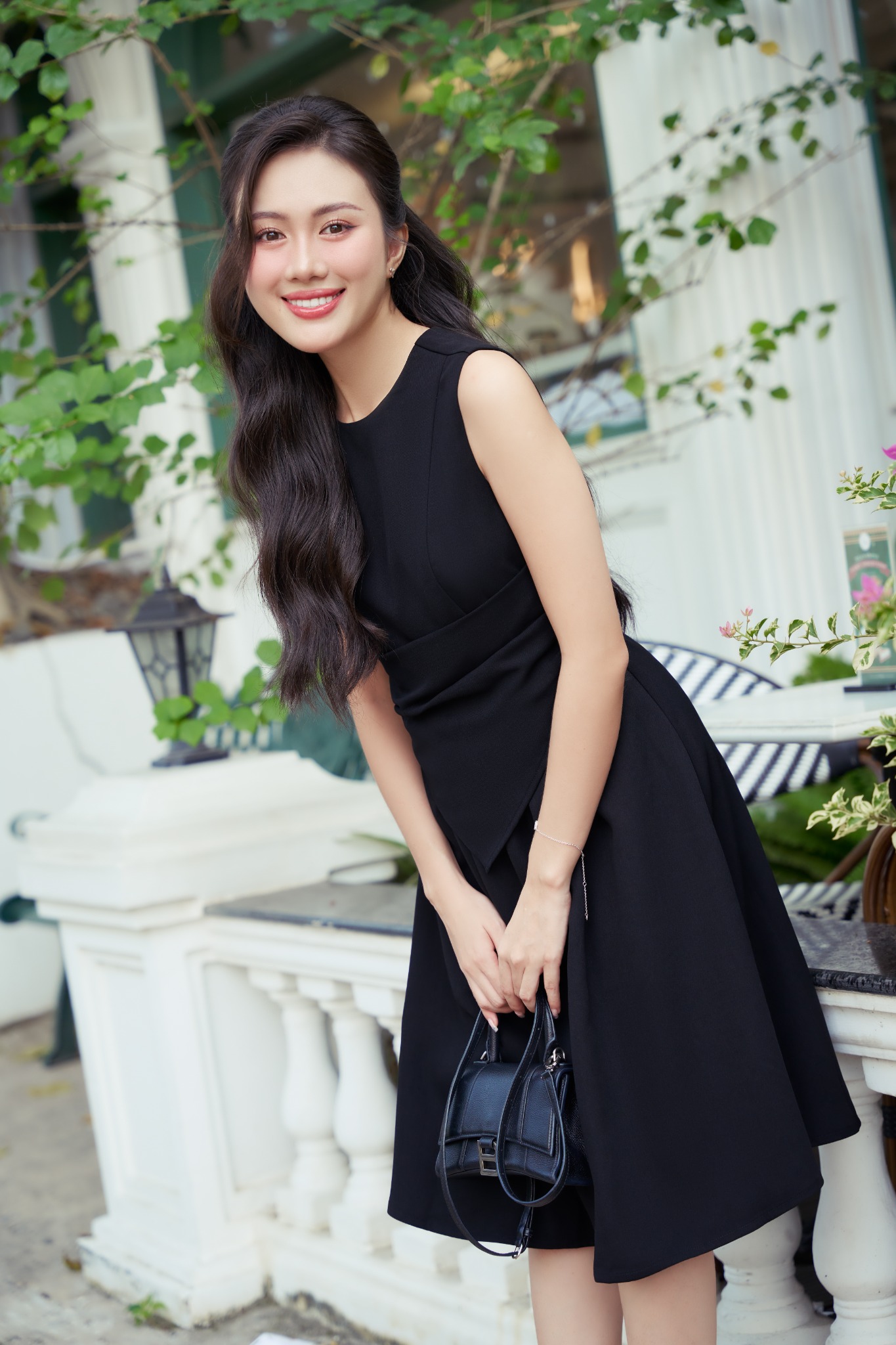 Đầm midi xòe tuyết mưa xếp ly kiểu eo