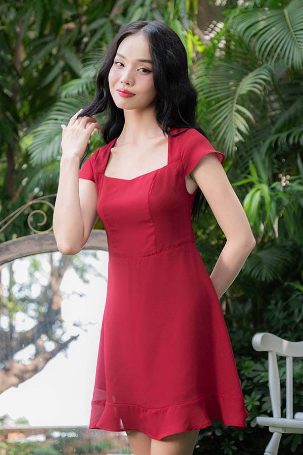 Đầm mini voan tay ngắn