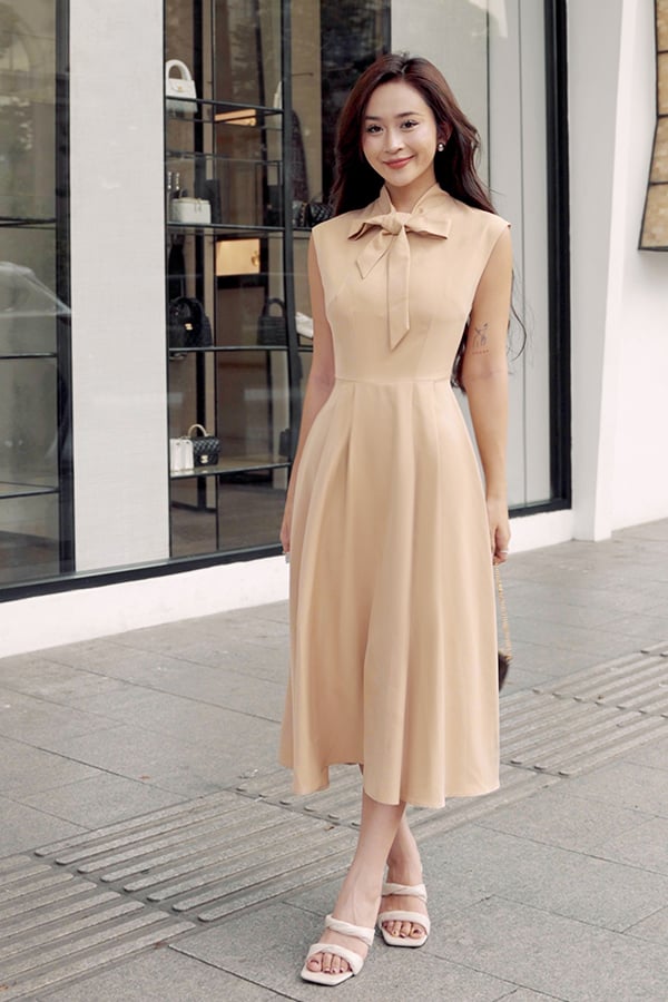 Đầm midi cotton lạnh thắt nơ cổ