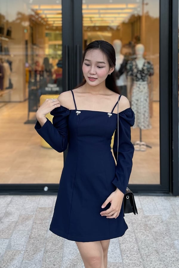 Đầm mini ôm bố thái