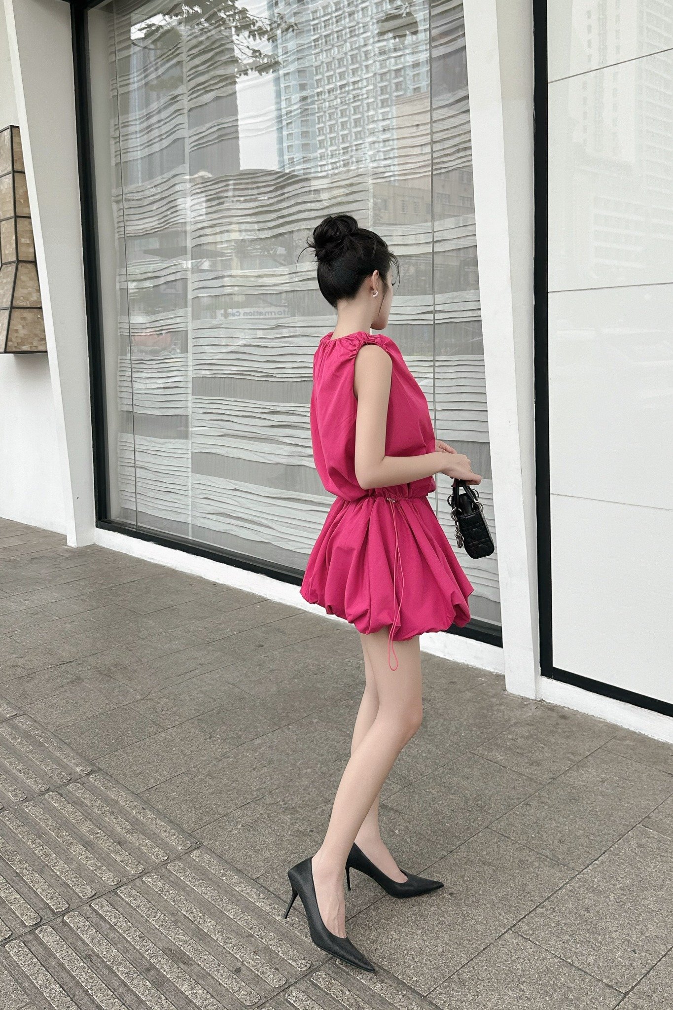 Đầm tùng bí dáng mini