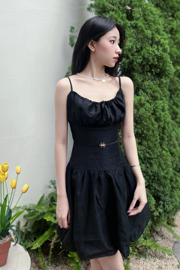 Đầm bí tơ queen phối nhún