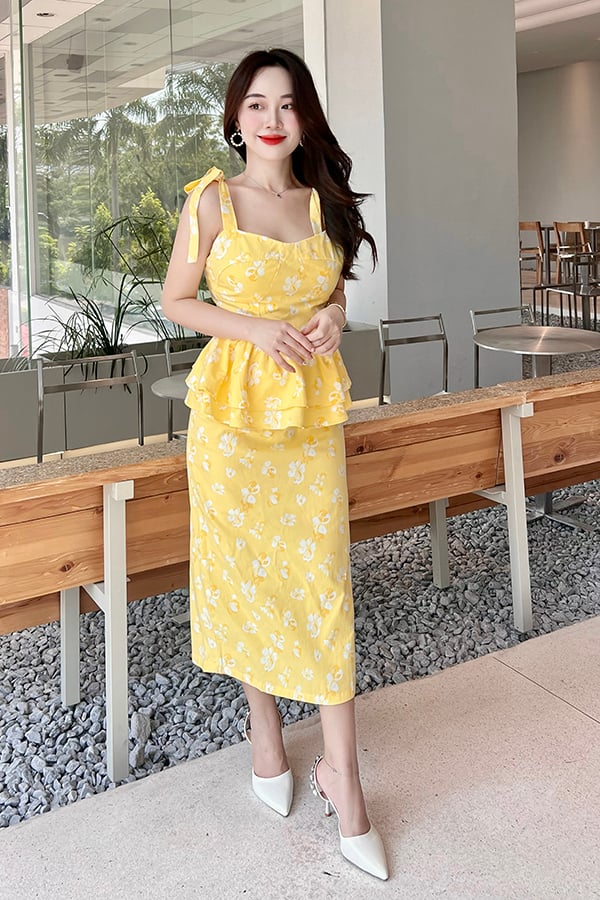 Đầm peplum ôm kaki mỏng phối nơ vai