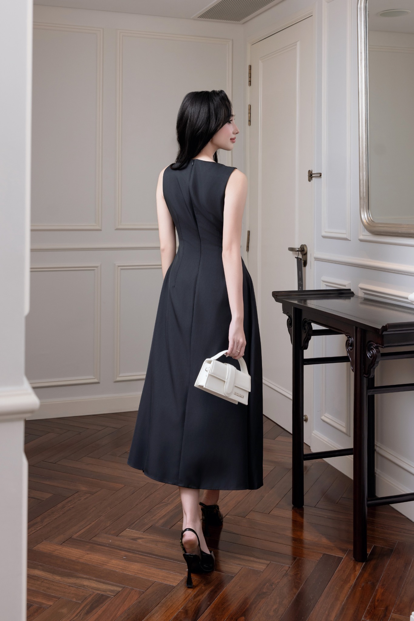 Đầm midi dáng xòe cotton lạnh xếp ly vai