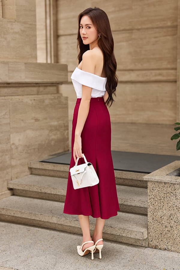 Áo ôm thun bogen trễ vai