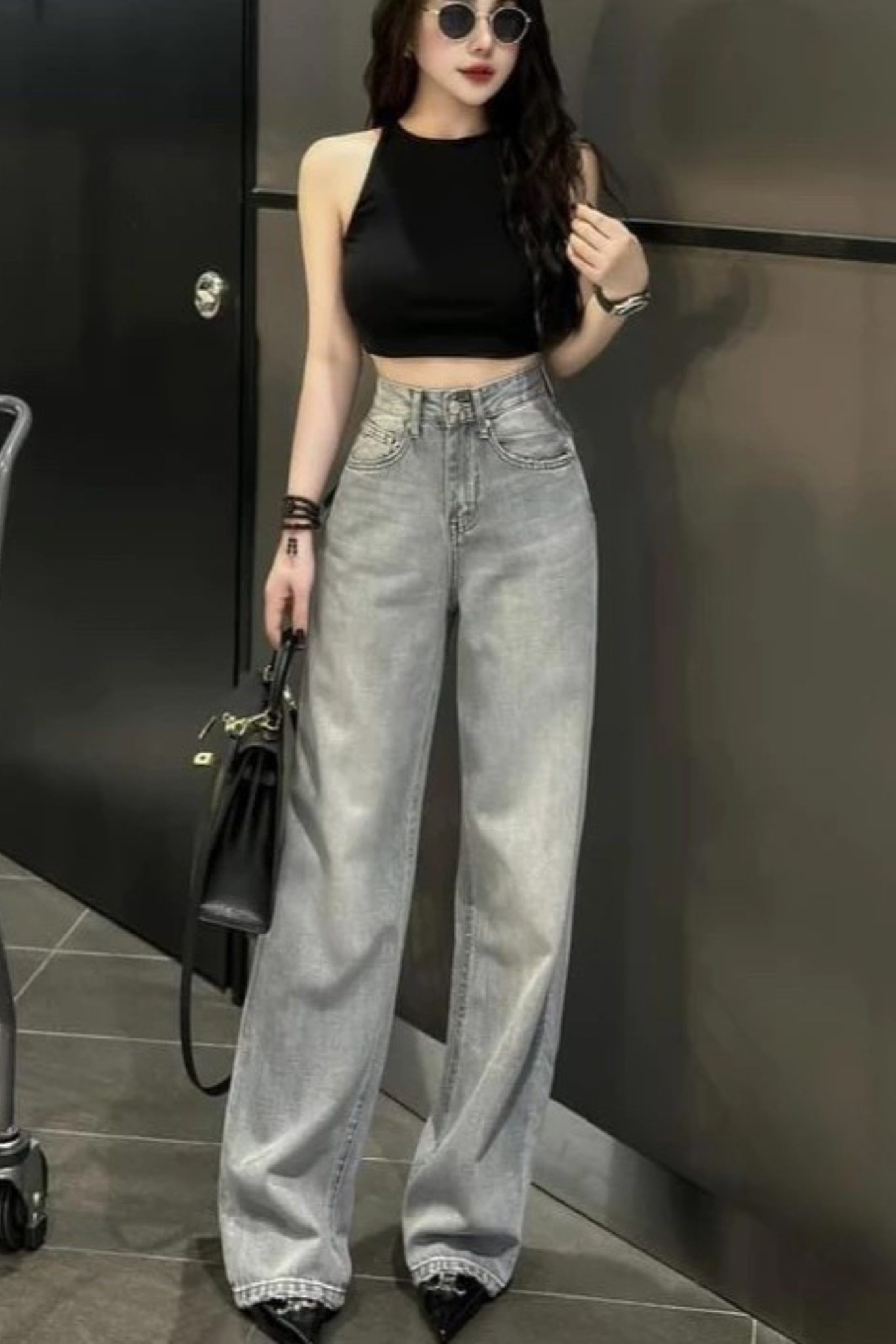 Quần jean ống suông bạc