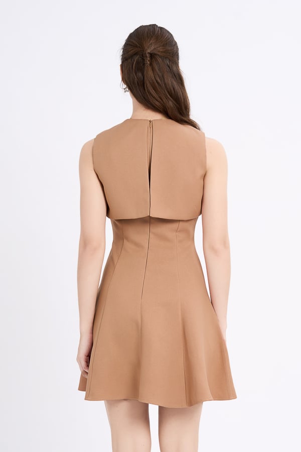 Đầm xòe pho xéo